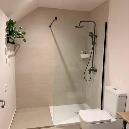 Newly Renovated With Swimming Pool Estepona