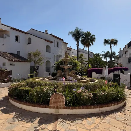 Apartamento Newly Renovated With Swimming Pool